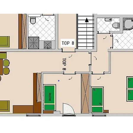 Apartment Central Top 8 *